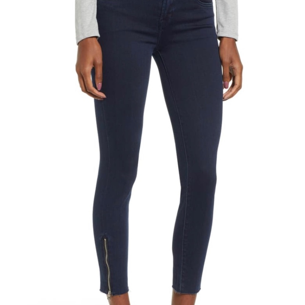 BRAND NEW J brand jeans with zipper ankle